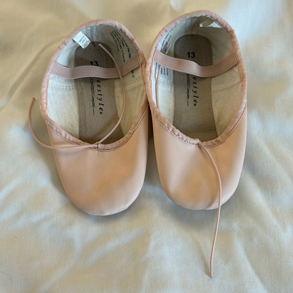 Ballet shoes size 13
